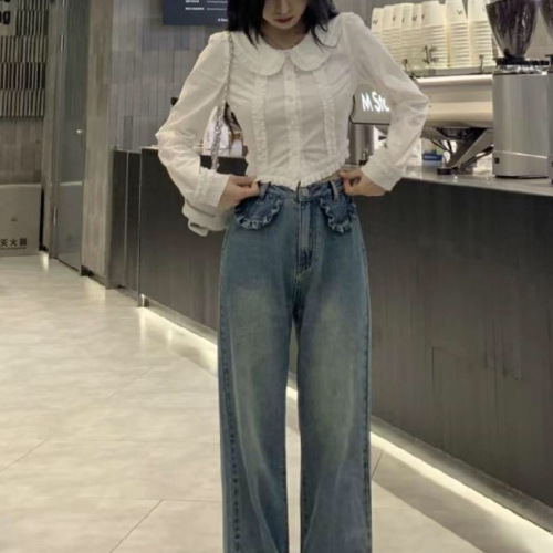 Women's Short-Sleeve High-Waisted White Babydoll Collar Blouse with Lace Detailing, Fitted and Slimming