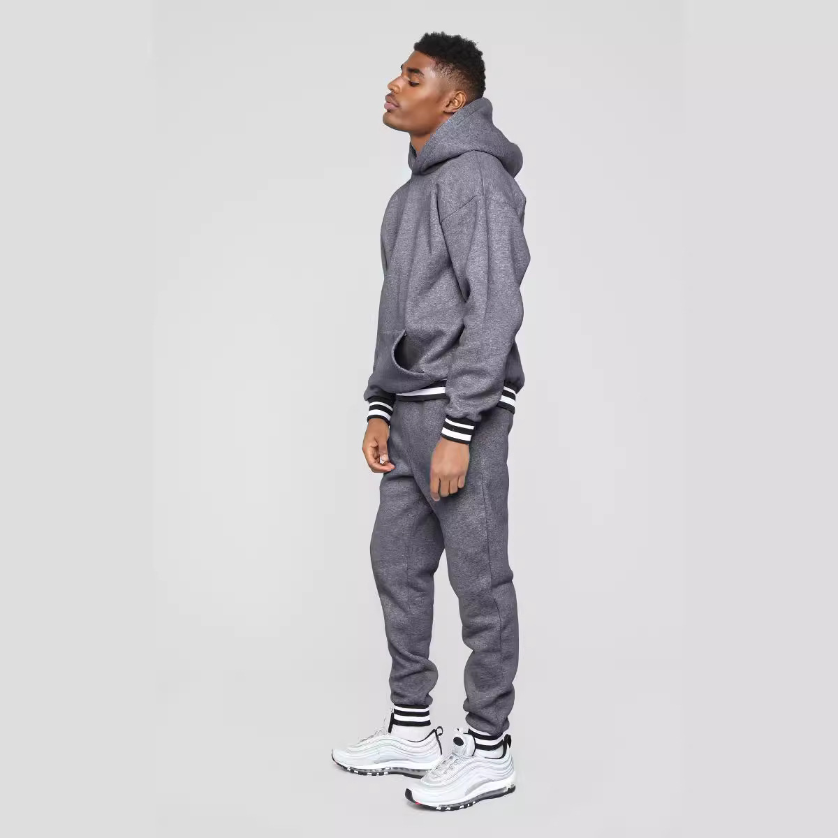 Herren Trainingsanzug Mit Kapuzenpullover Und Freizeithose_voghion.com