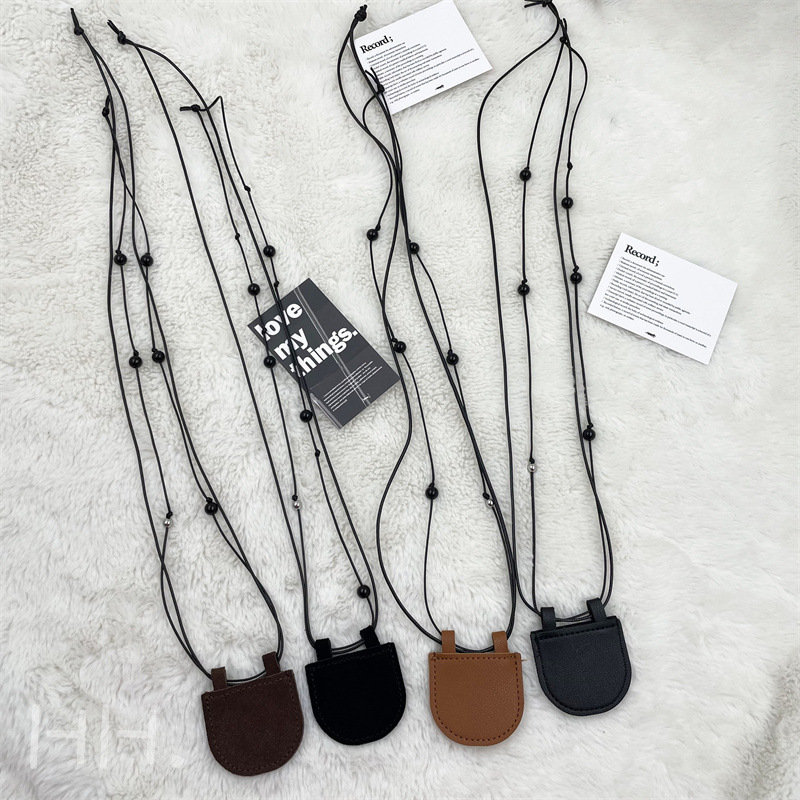 Universal trend necklace