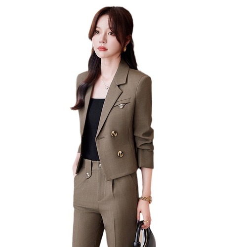 Short blazer for women 2024 spring new fashion commuter small casual temperament professional suit