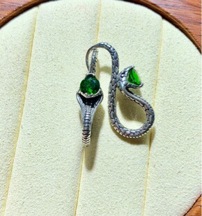 Diopside Earring Hook Live Explosions Earrings with Silver Inset Natural Color Treasure Snake Earrings Women's Distinctive Exaggerated Earrings