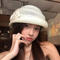 ヘップバーンスタイル椿カーリングリネンベレー帽女性の夏薄い通気性帽子顔見せ小さな帽子画家の帽子