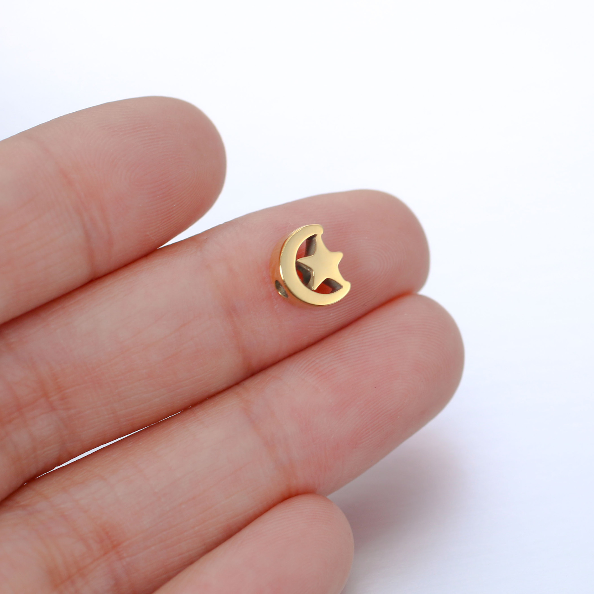 5g Weight Beads Jewelry Making Type 7 * 8mm Jewelry Making Size DIY Jewelry Accessories Classification 5 PCS/Package Quantity 304 Stainless Steel Material Star, Moon Pattern Polished Finish Plating Design Simple Style Style 5 PCS/Package 7 * 8mm 304 Stainless Steel Star Moon Polished DIY Jewelry Accessories Beads 12