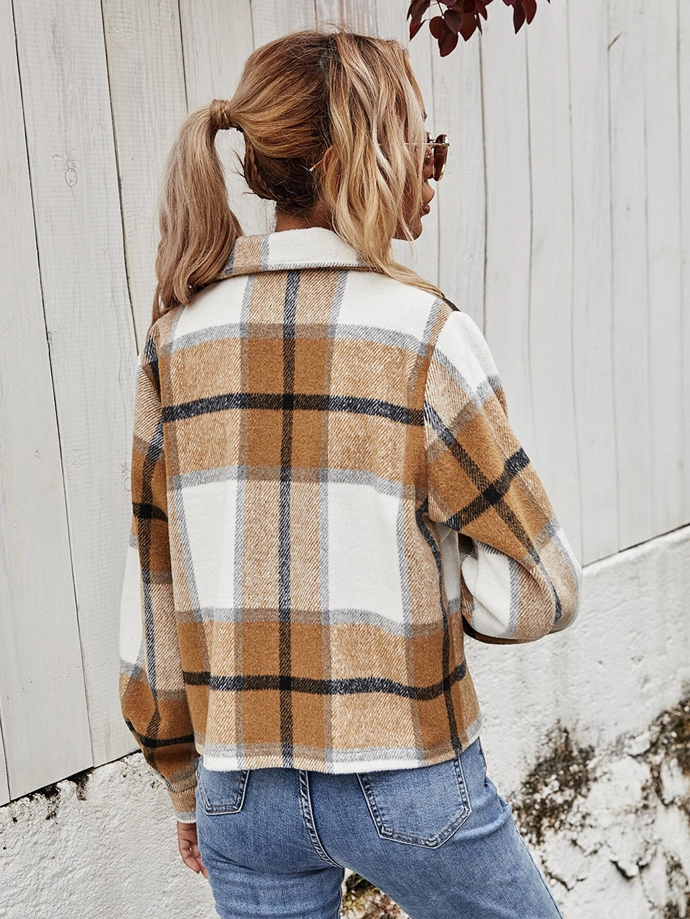 Single-breasted woolen plaid short coat - Coats & Jackets - Uniqistic.com