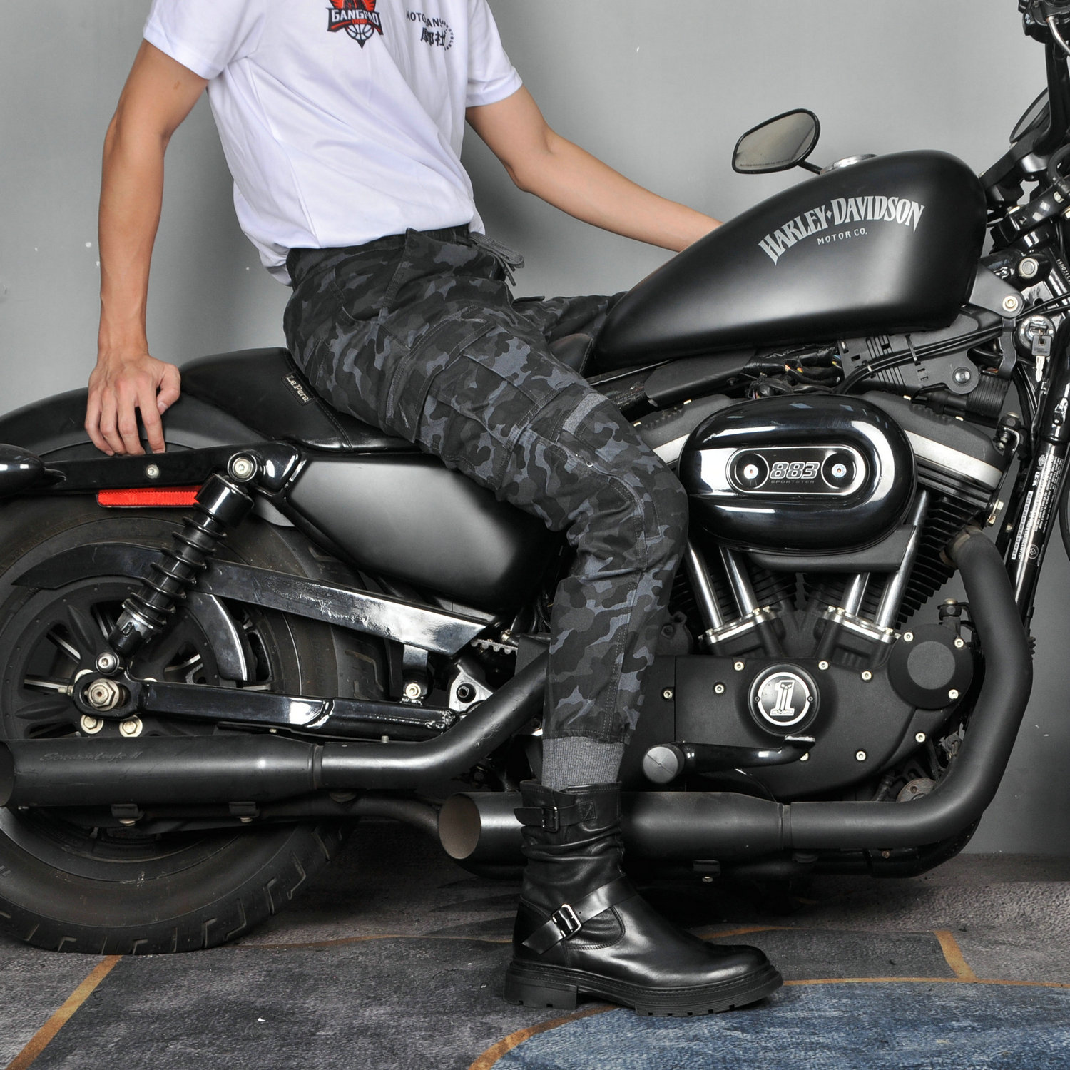 Pantalones de montar motocicleta casual motocicleta kevlar resistente a la caída a prueba de viento jeans hilo corsé pantalones pie camuflaje overoles