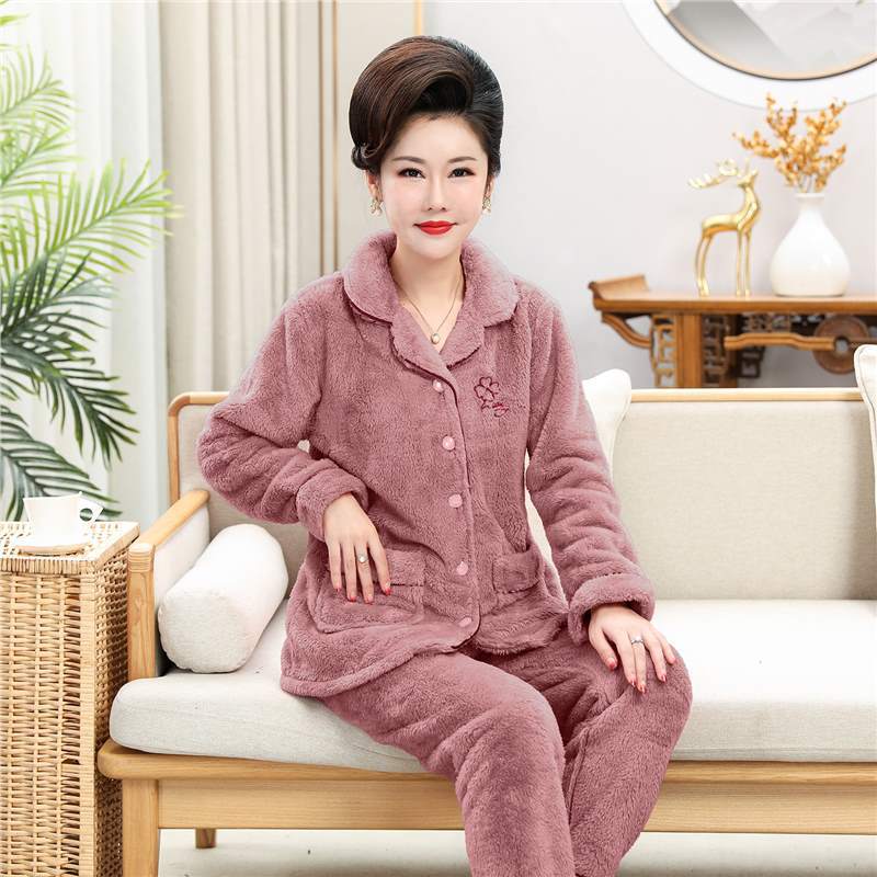 Middle-Aged and Elderly Women's Coral Fleece Pajamas, Autumn and Winter Cardigan, Thickened and Warm, Large Size Flannel, Can Be Worn Outside as Loungewear