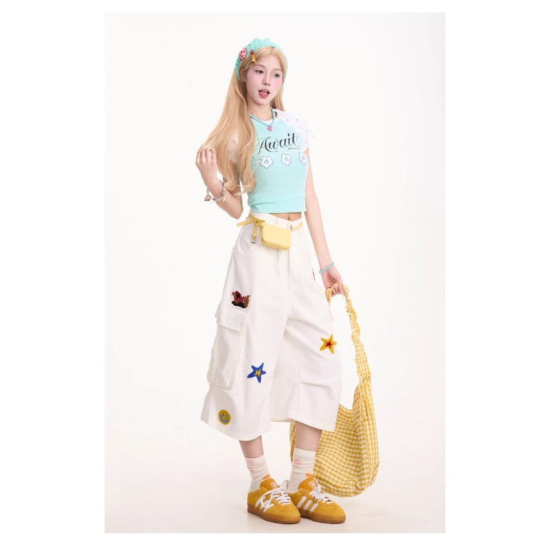 Heavy-Duty Three-Dimensional Flower Embroidery American Casual Workwear Cropped Jeans for Women Summer High-Waisted Loose Straight Pants