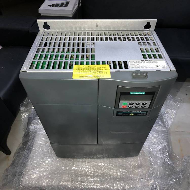 下单即发西门子变频器6SL3210-5BE27-5UV0通用型三相380V7.5KW