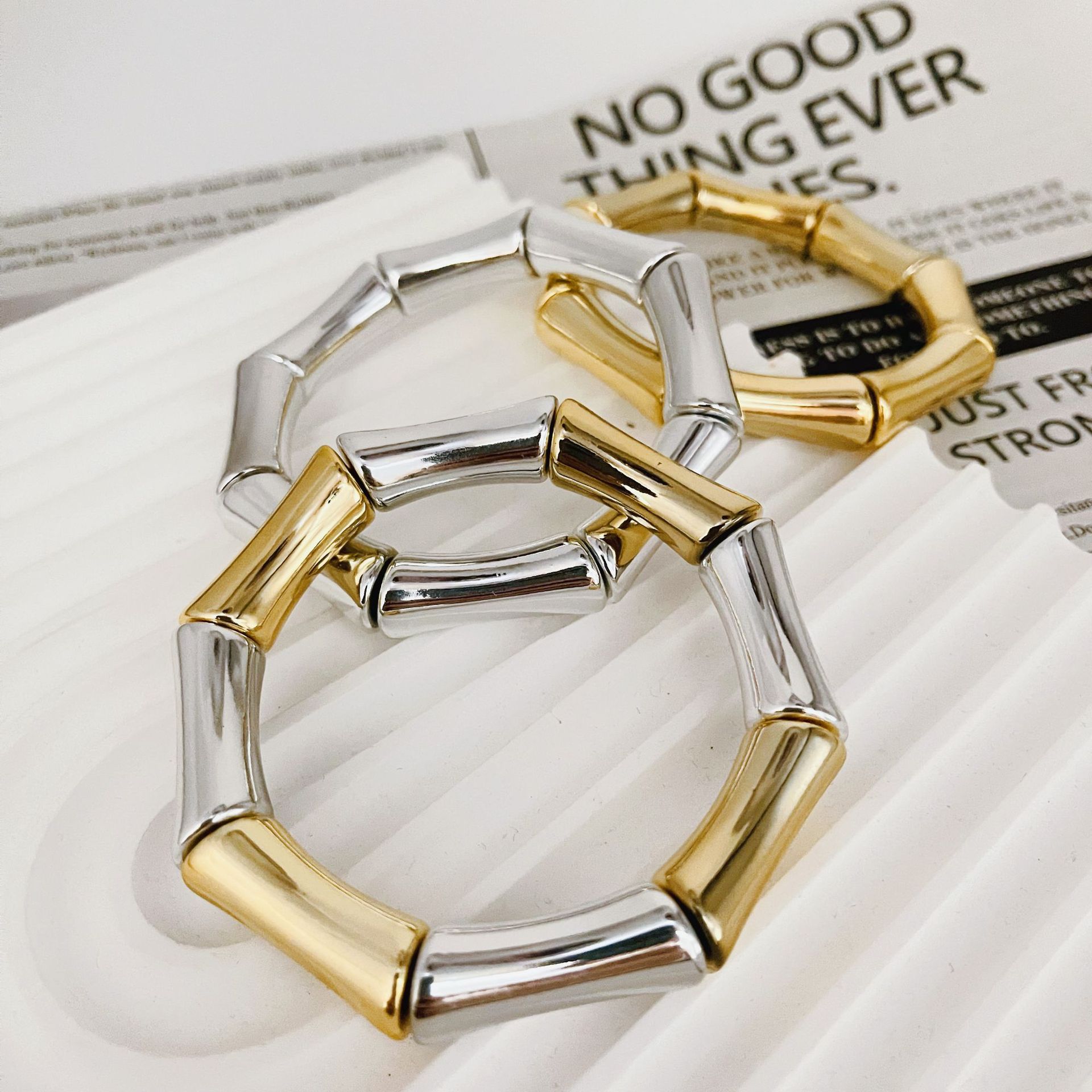 Bamboo Joint Pattern Women's Gender Mixed Metal Design IG Style Bamboo Joint Resin Bangles Wholesale