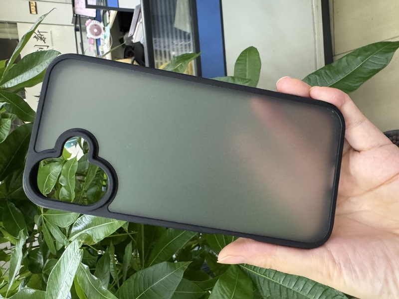 IPHONE16pro つや消し肌の感触 PC+TPU 携帯電話ケース 17PROMAX 新しい在庫 15/14/13 に適しています。|undefined