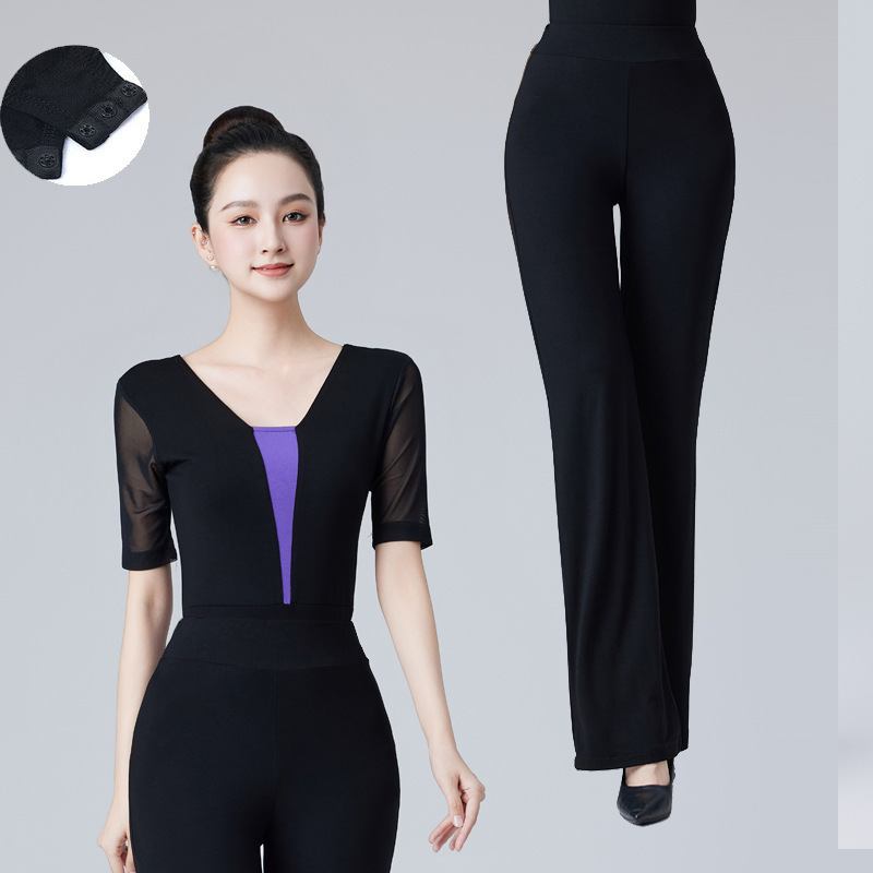 紫の濃いv色のガーゼの袖の形の服のダンスの服のショーのモデルのバレエの練習の功の育成訓練のマナーのモーダル|undefined
