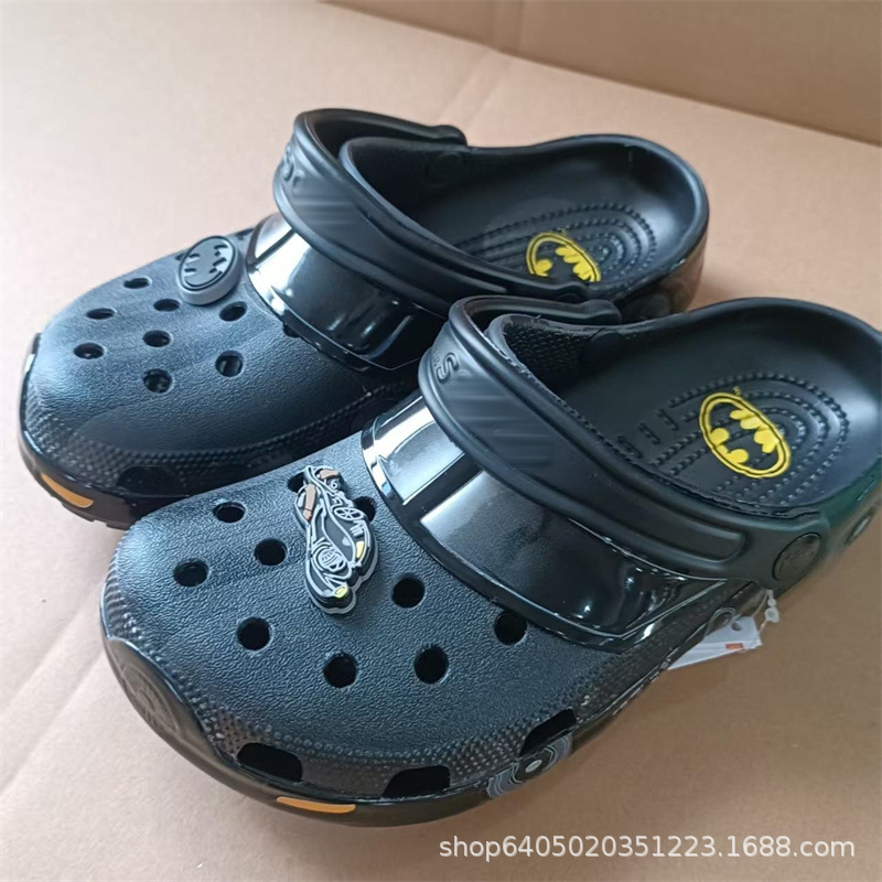 Nuevos zapatos Dongdongdiy accesorios Naruto Zhibo Sasuke zapatos de playa para hombres y mujeres fabricantes de comercio exterior transfronterizo al por mayor
