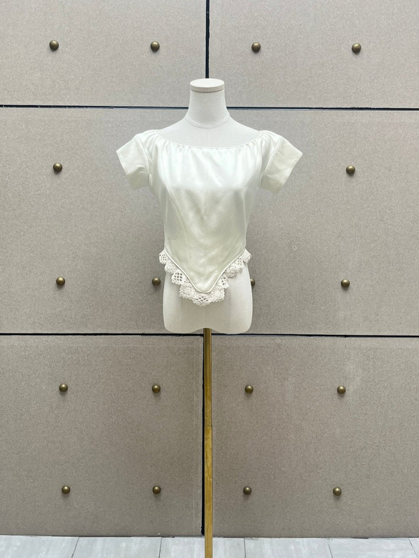 南油高定女装新款时尚小众设计 镂空钩编边饰短款短袖上衣|undefined