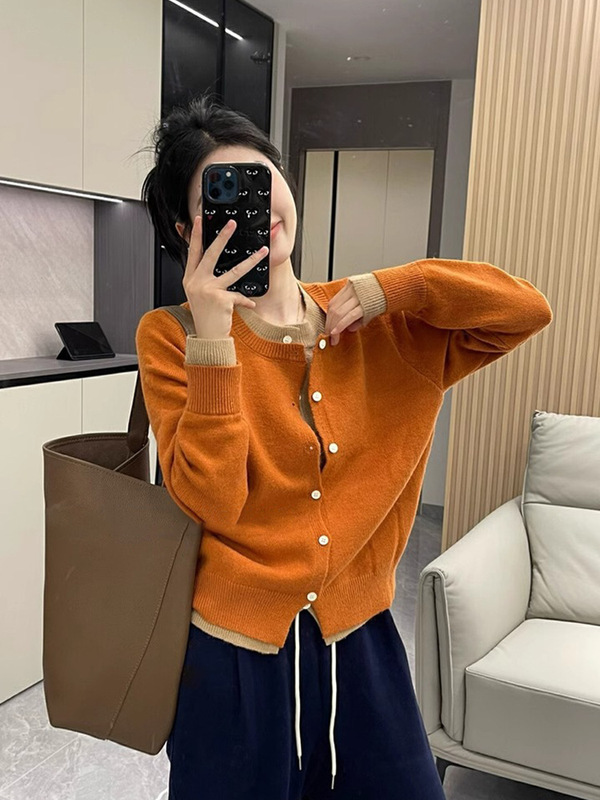 灰色设计感假两件针织开衫女春秋高级感上衣开春韩系穿搭毛衣外套|undefined