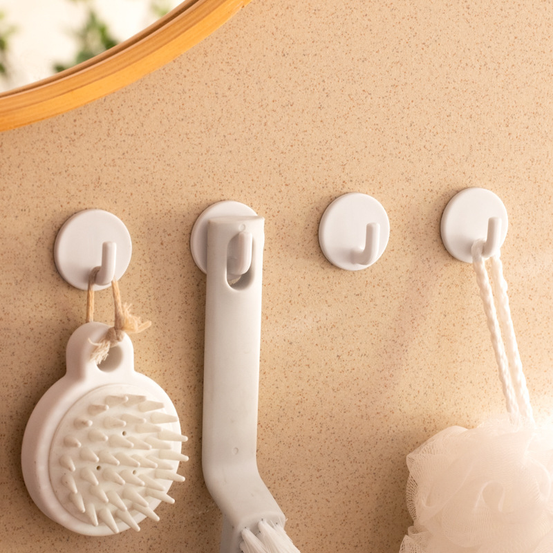 Yiyue Simple Mini Round White Small Hooks 6 Pack Strong Adhesive Hooks Punch-Free Adhesive Hooks Traceless Back Door Yiyue Simple Mini Round White Small Hooks 6 Pack Strong Adhesive Hooks Punch-Free Adhesive Hooks Traceless Back Door