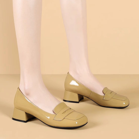 Women's Shoes 2024 Spring and Autumn New Fashion Round Head Thick Heel Shoes Women's Comfortable Soft Patent Leather Grey Single Shoes for Women