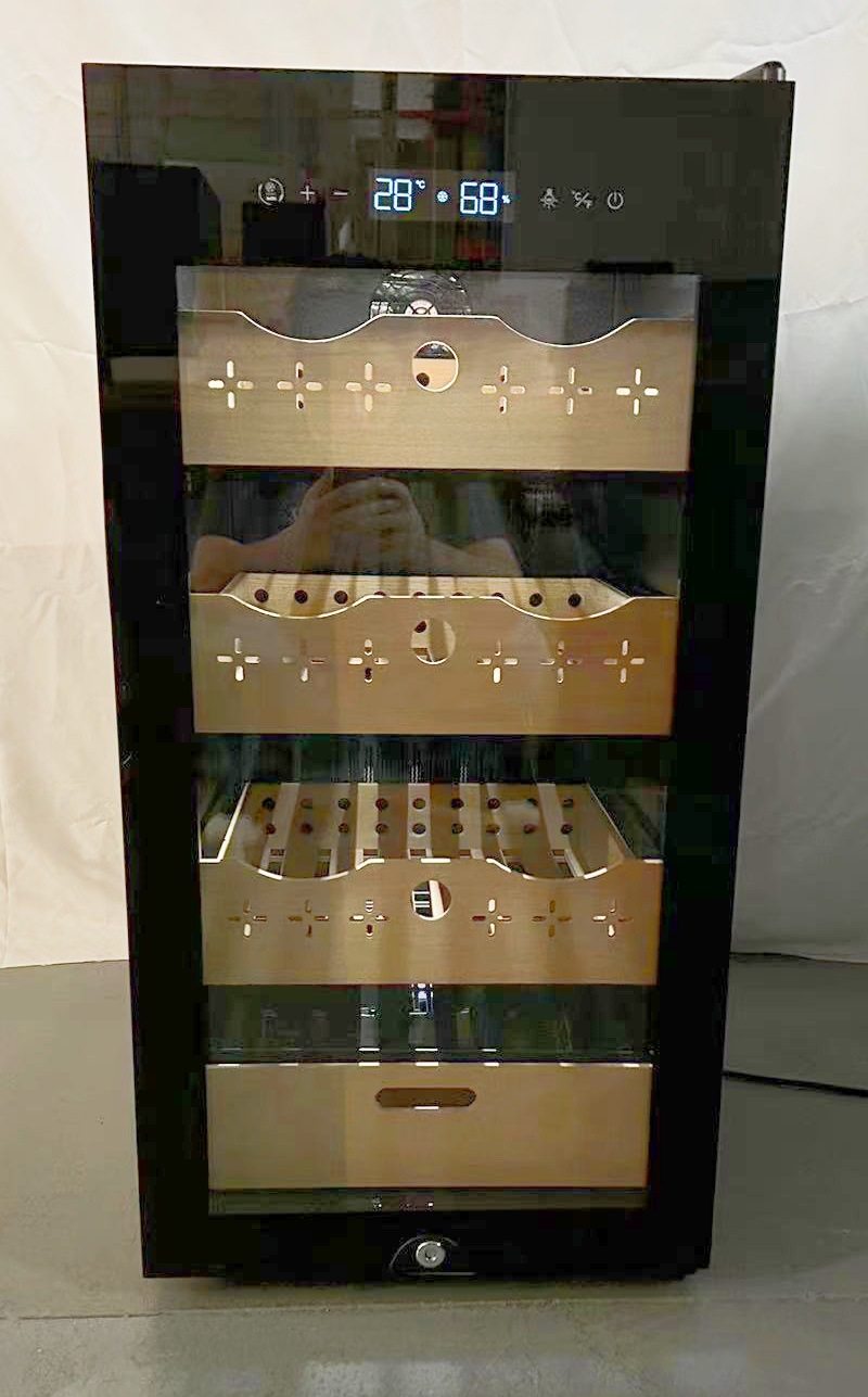 Gabinete de cigarros de temperatura y humedad constante, compresor, exhibición de puerta de vidrio de refrigeración, gabinete de cigarros de madera de cedro pequeño de temperatura única