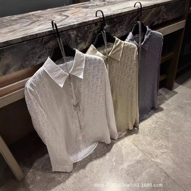 [No support for exchange] Sculptor's Gypsophila presbytactic acetic acid satin shirt] Exquisite and elegant retro