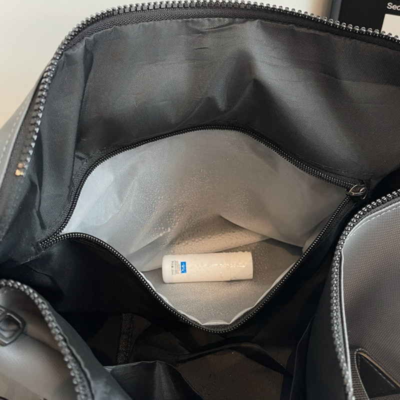 スポーツフィットネスバッグ、メンズトラベルバッグ、短距離旅行用ポータブルクロスボディ荷物バッグ、女性用大容量荷物バッグ