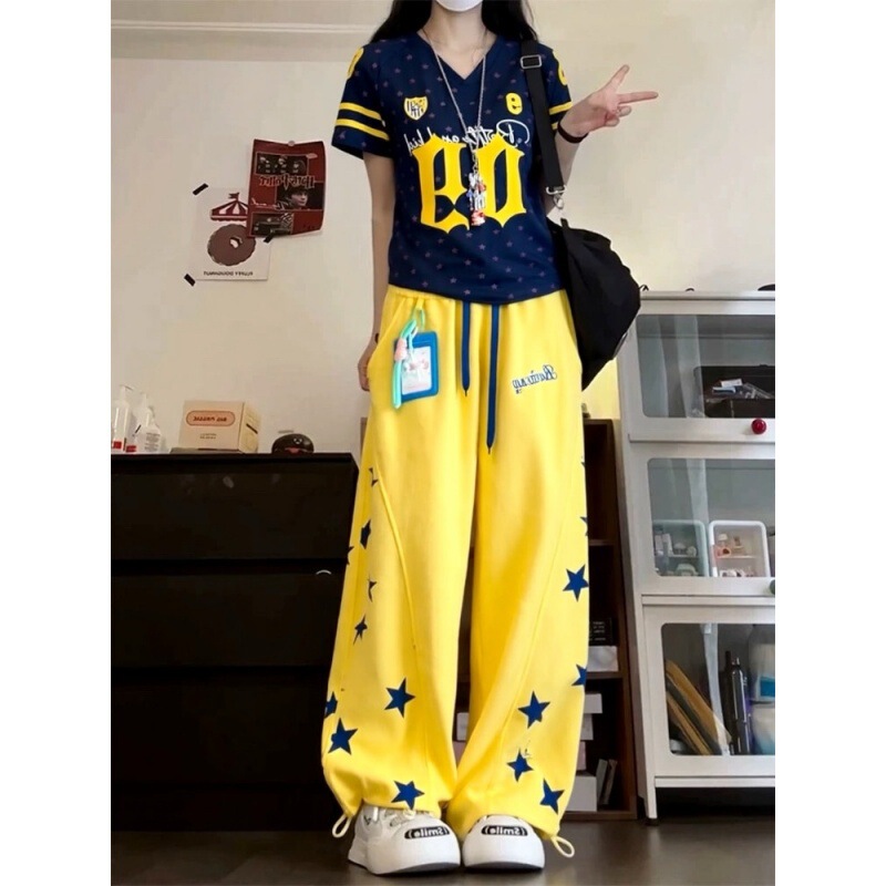 American Retro Star Print Suit for Women, Summer Student Korean Style Loose V-Neck Short-Sleeved Two-Piece Set