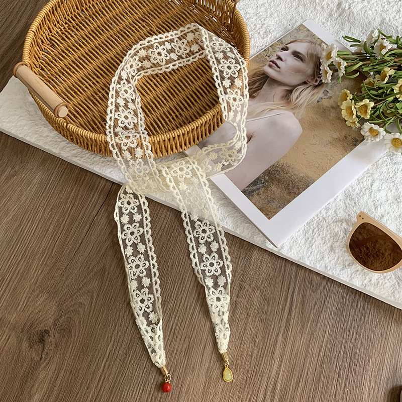 Nuevo colgante de moda de encaje de hadas trenzado correa de cabello flotante correa de cabello blanca correa de cabello universal temperamento correa de cabello hueco