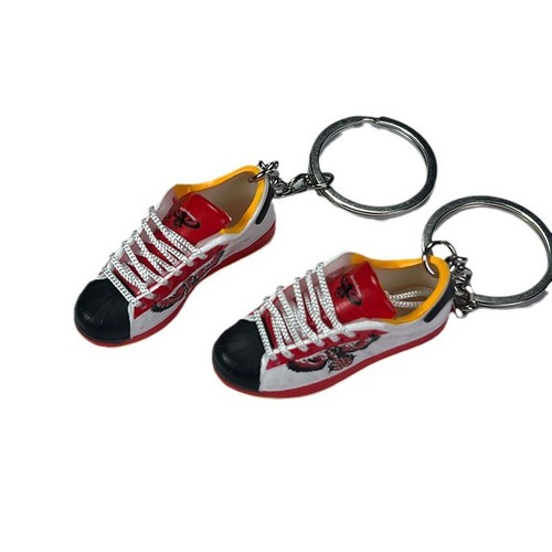 NBA Team Shoe Mold Keychain: James, Curry, Irving Boots Key Pendant Accessories—Adidas Shoe Model