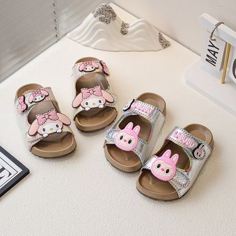 Labubu Girls' Slippers 2025 Summer New Shoes for Girls to Wear Outside, Fashionable Sandals for Going Out, Non-Slip Soft-Soled Sandals