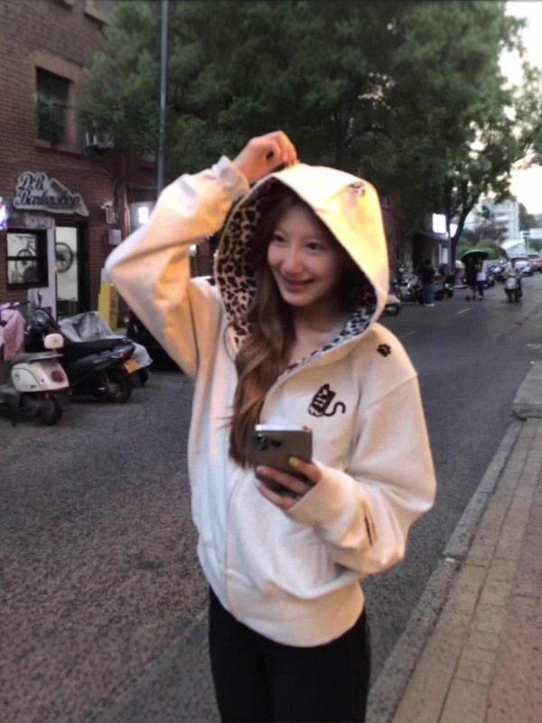 美式高街小恶魔豹纹连帽卫衣女春秋季2025新款慵懒风开衫外套上衣|undefined