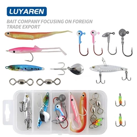 鱼饵;鱼钩;其他垂钓用品