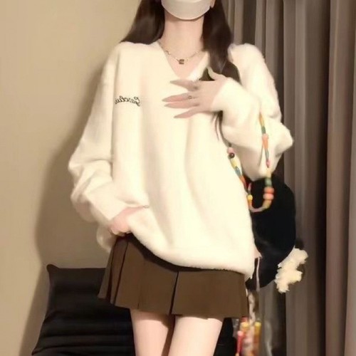 Gentle lazy style soft and glutinous white V-neck faux mink women's autumn and winter petite versatile outerwear knitted top