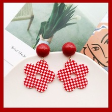 怀旧港风复古红白格子花朵耳环古着感俏皮少女可爱日系耳夹耳饰