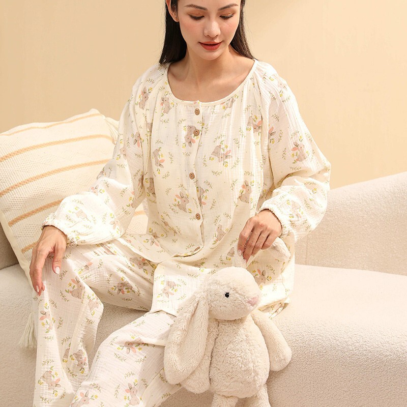 A variety of plus size with chest pad month clothes cotton crepe postpartum pregnant women pajamas cartoon lactation clothes maternal pajamas cover