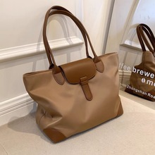 大容量实用托特包女学生百搭通勤单肩牛津布尼龙女包跨境tote bag