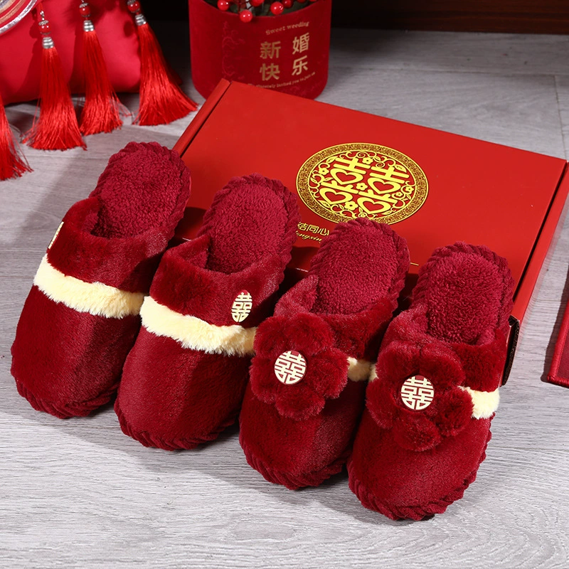 Свадебные тапочки праздничный красный пара зимняя пара дома нескользящие и бархатные теплые свадебные тапочки