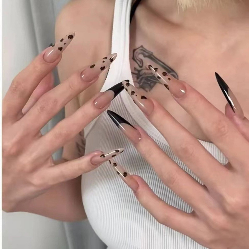 Retro Leopard Print French Style Hot Girl Chic Whitening Student Nail Art Nail Stickers Handmade Wearable Nails Sweet Cool High-End Retro Leopard Print French Style Hot Girl Chic Whitening Student Nail Art Nail Stickers Handmade Wearable Nails Sweet Cool High-End