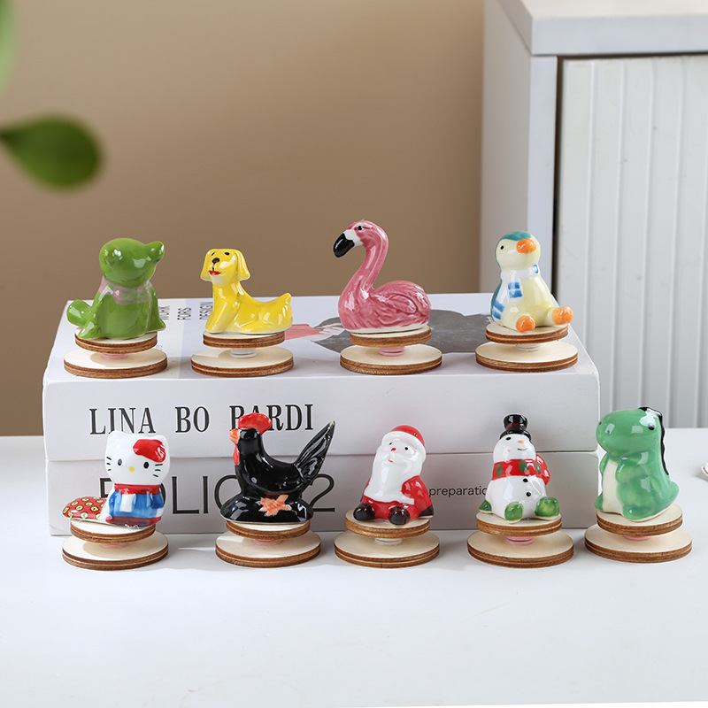 卡通陶瓷小动物旋转小摆件个性网红转转儿童玩具礼物工艺品摆设