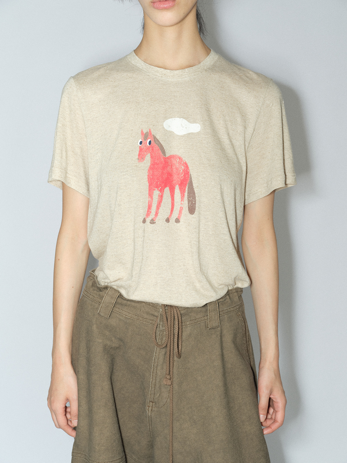 [知識時] 新商品の亜麻通気性ポニープリント丸襟半袖ゆったりカジュアルtシャツの上着の女性v 8208