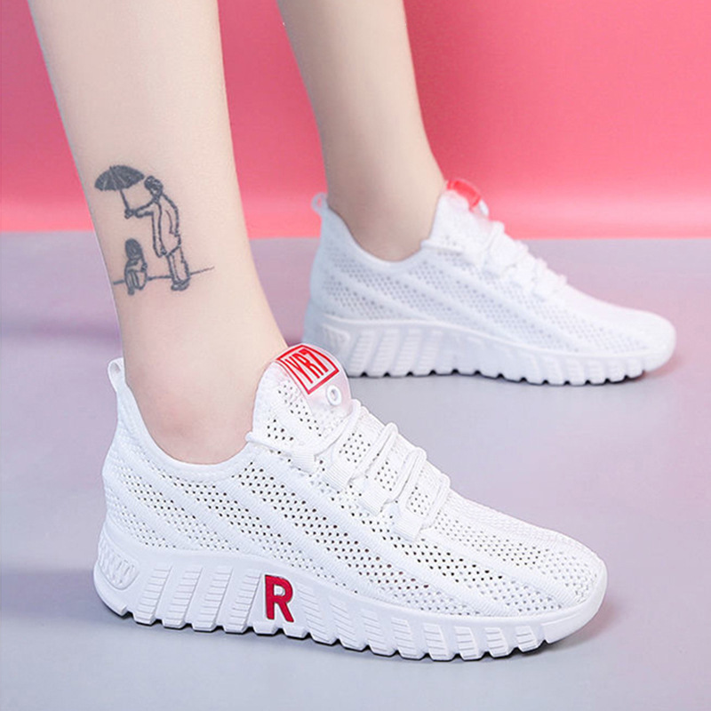 Factory wholesale strict fashion shoes children's summer running breathable small white step leisure sports net shoes women's Joker