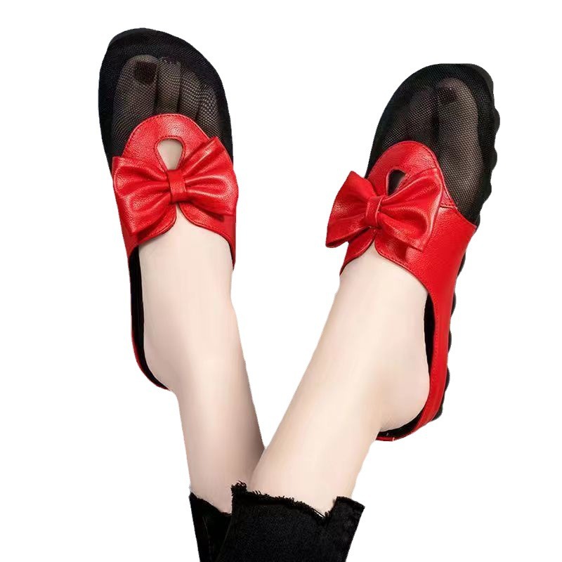 Zapatillas de malla para mujeres de verano 2022 nuevo arco de cuero suave plano zapatillas frías suaves antideslizantes zapatos