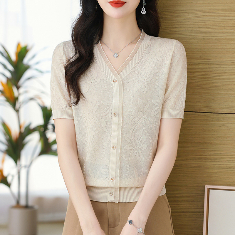 夏服 2025 新しいママスタイル半袖トップ薄いアイスシルクセーター V ネック半袖女性の Tシャツ|undefined