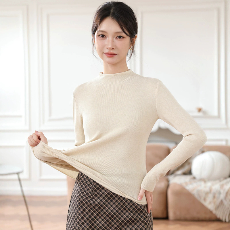 Swan-neck semi-high collar knitted base shirt, slim-fit versatile top, new skin-friendly soft autumn-winter knitwear Swan-neck semi-high collar knitted base shirt, slim-fit versatile top, new skin-friendly soft autumn-winter knitwear