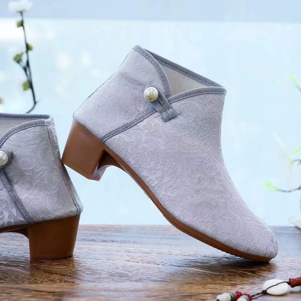 Весенне-летние новые антикварные одиночные сапоги на среднем каблуке с рисунком чаепития, Элегантные Женские однотонные короткие сапоги Old Beijing на коротком каблуке, высоком каблуке