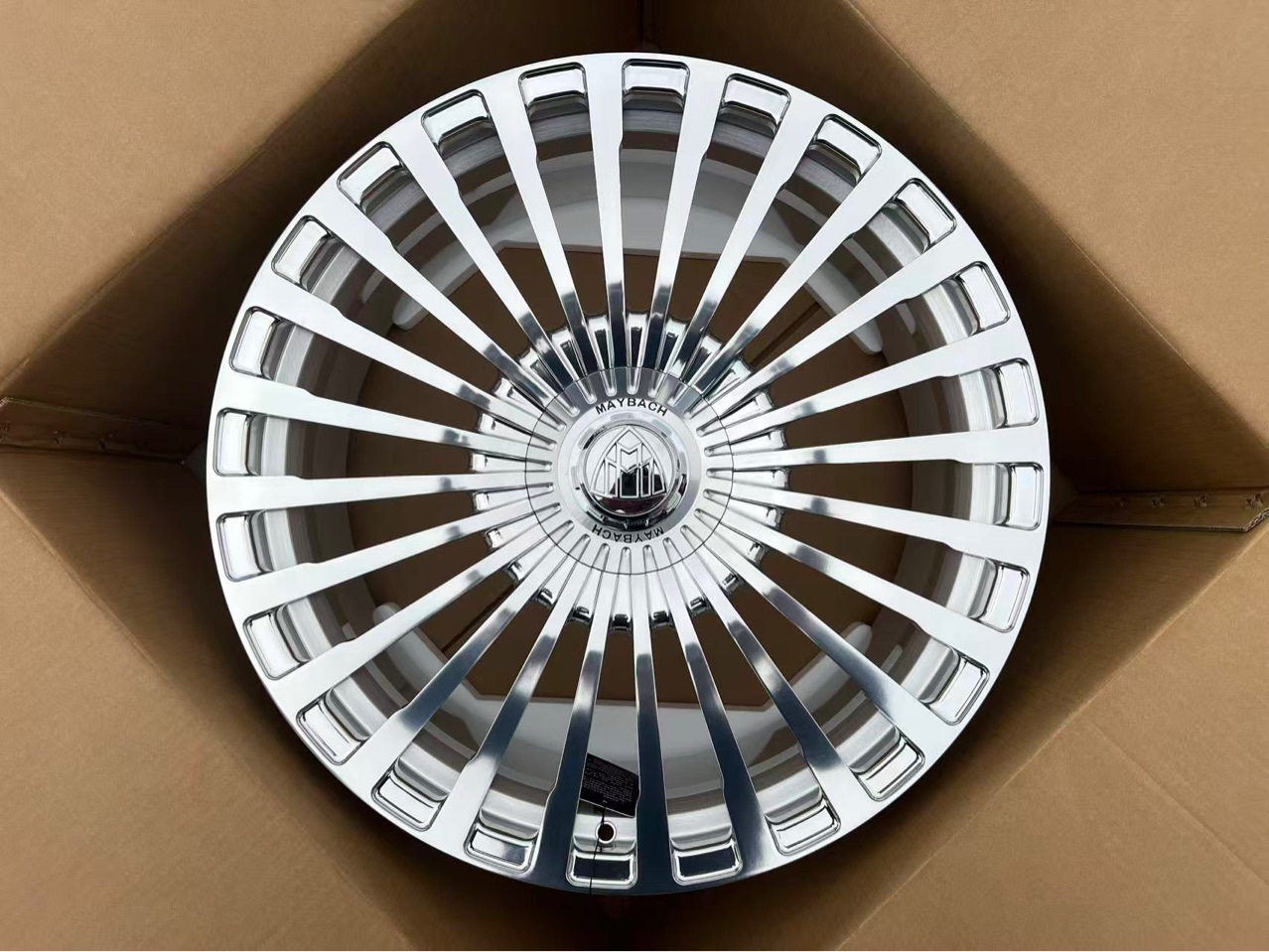 Yilan Forged Wheels Are Suitable for Amg Mercedes-Benz C E S Class E300 C260L Modification 17 18 19 20inch