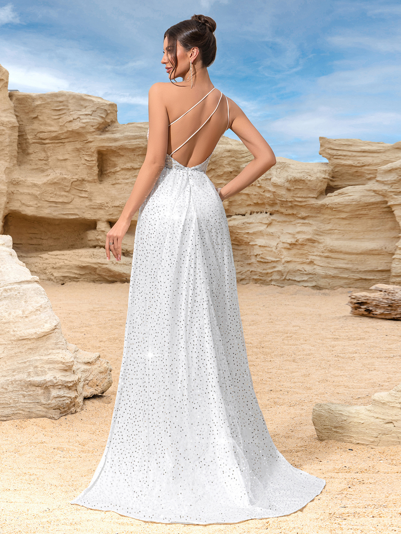 Vestido de noche largo europeo y americano, transfronterizo, blanco, con lentejuelas, de un solo hombro, de cintura alta y con abertura, para dama de honor o boda.