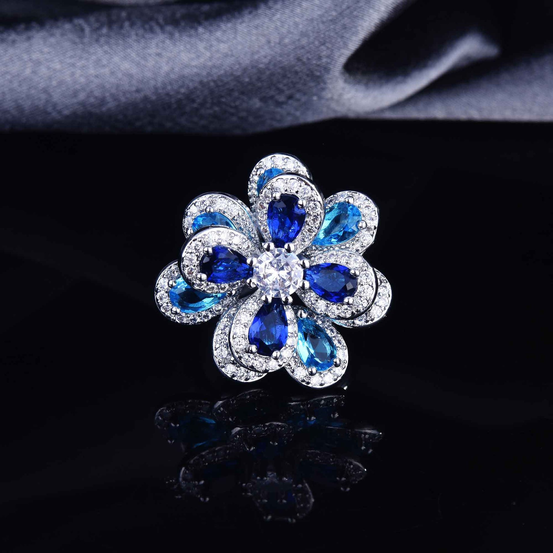 European And American Temperament Color Zircon Flower Earrings Simple Three-dimensional Camellia Pendant Open Ring display picture 8