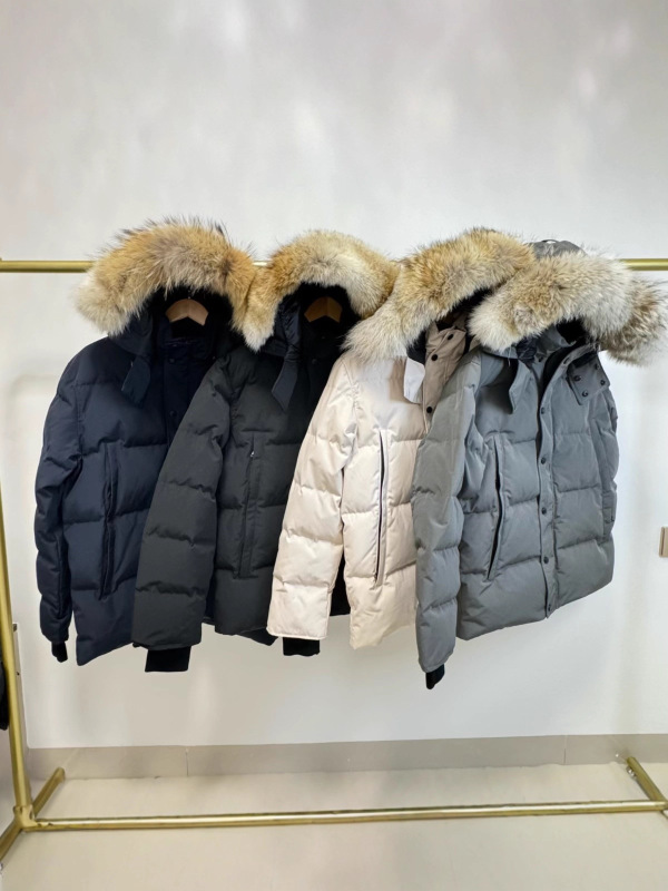 Men Coyote Fur Hooded29# Wyndham parka jiacket fur and badge|undefined