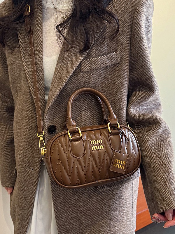 Bolso de mujer transfronterizo nuevo nicho coreano bolso de mano plegado Boston exquisito lujoso, ligero y versátil bolso de hombro.