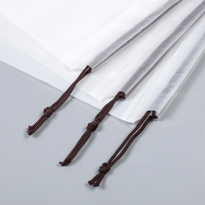 Bolsillo con cordón esmerilado de oso, toalla de limpieza suave de algodón, bolsa con cordón, bolsa de viaje, zapatos y ropa a prueba de polvo, bolsa de embalaje de almacenamiento al por mayor