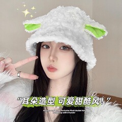 新しい羊の帽子の女性秋の冬の漁師の帽子のかわいい毛の耳の月子の羊は羊を保温しました。