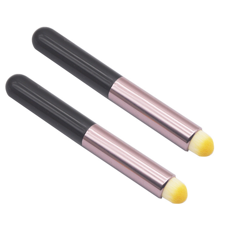 Short round head lip brush lipstick brush halo concealer brush portable lip pencil lipstick makeup brush nose wash brush factory in stock
